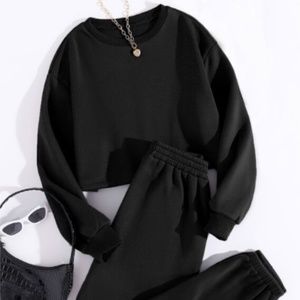 Black Thermal Lined Sweatshirt + Sweatpants coord set (Size M)